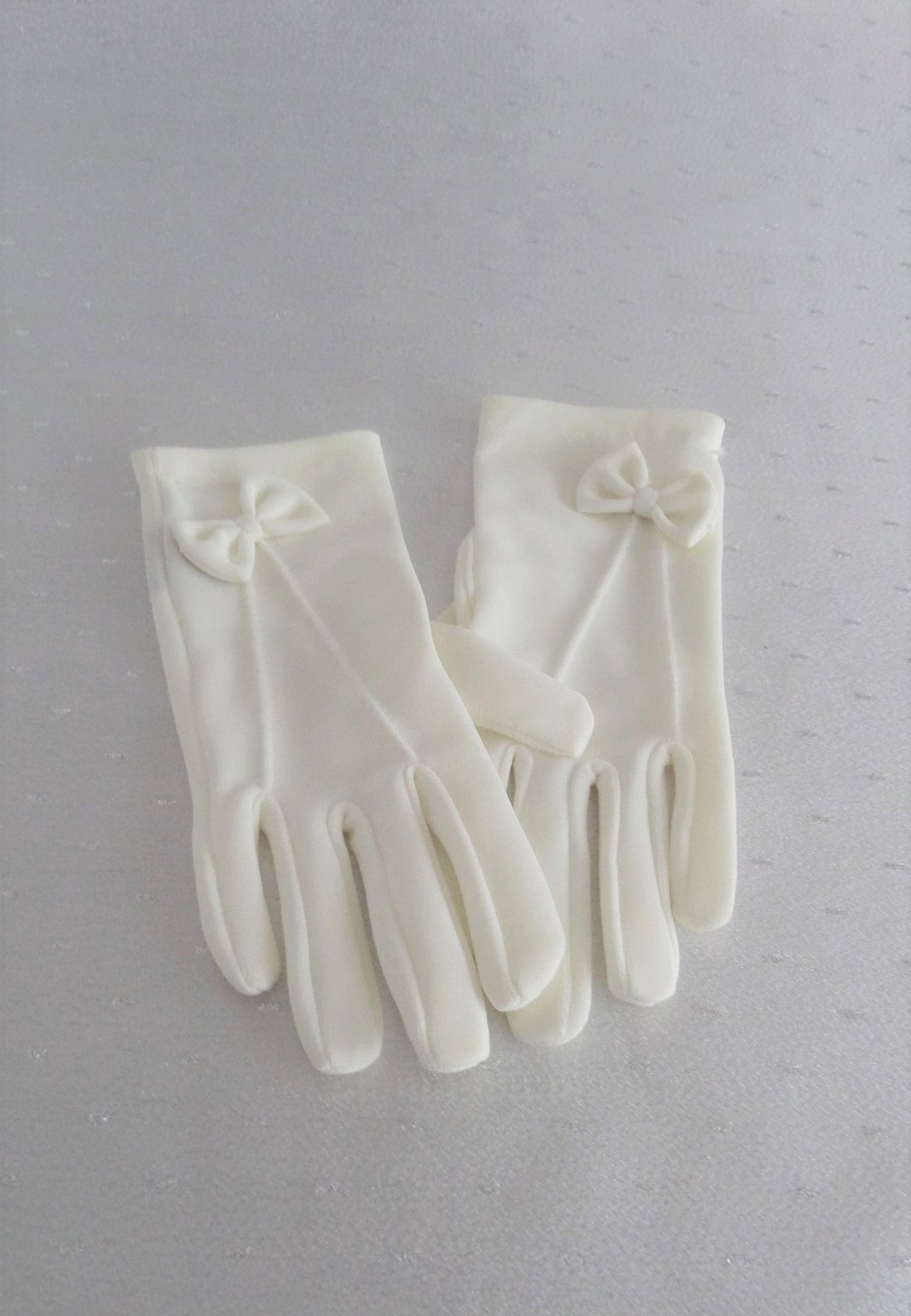 lace gloves for children
