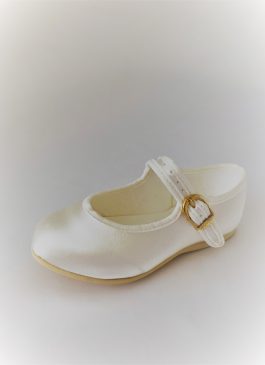 658 Children Off/White Ballets Shoes
